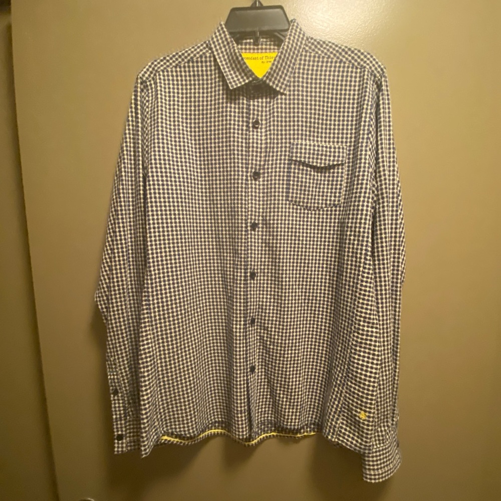 Descendants of thieves dotted plaid button up shirt